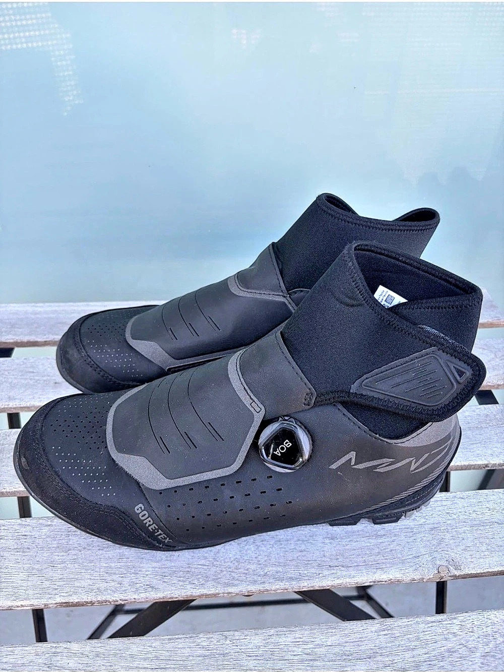 Shimano SH-WM701 Gore-Tex Cycling Shoes Black & Gray EU 42